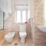 Daire Nadiona Red & Cream Korfu