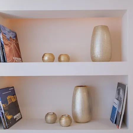 Nadiona Red & Cream דירה *