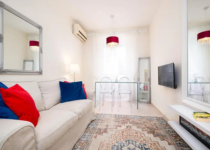 דירה Nadiona Red & Cream Corfu (city)