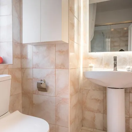 Appartement Nadiona Red & Cream Corfu (city)