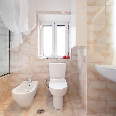 דירה Nadiona Red & Cream Corfu (city)