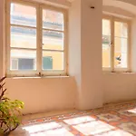 Apartament Nadiona Red & Cream