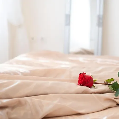 Nadiona Red & Cream Appartement Corfu (city)